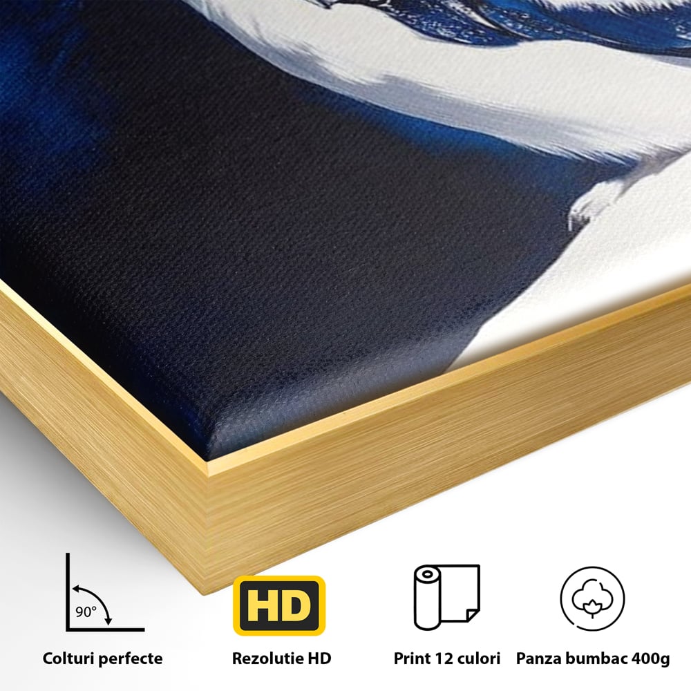 Detaliu al suprafetei: tablou canvas cu bufnita alba, in rama de aluminiu auriu